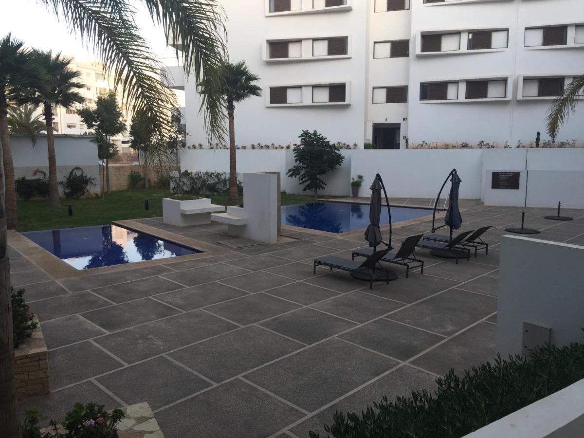 Luxury Apartment 100Sqm With Pool Near Beach Wifi Unlimited With Optical Fiber Agadir Luaran gambar
