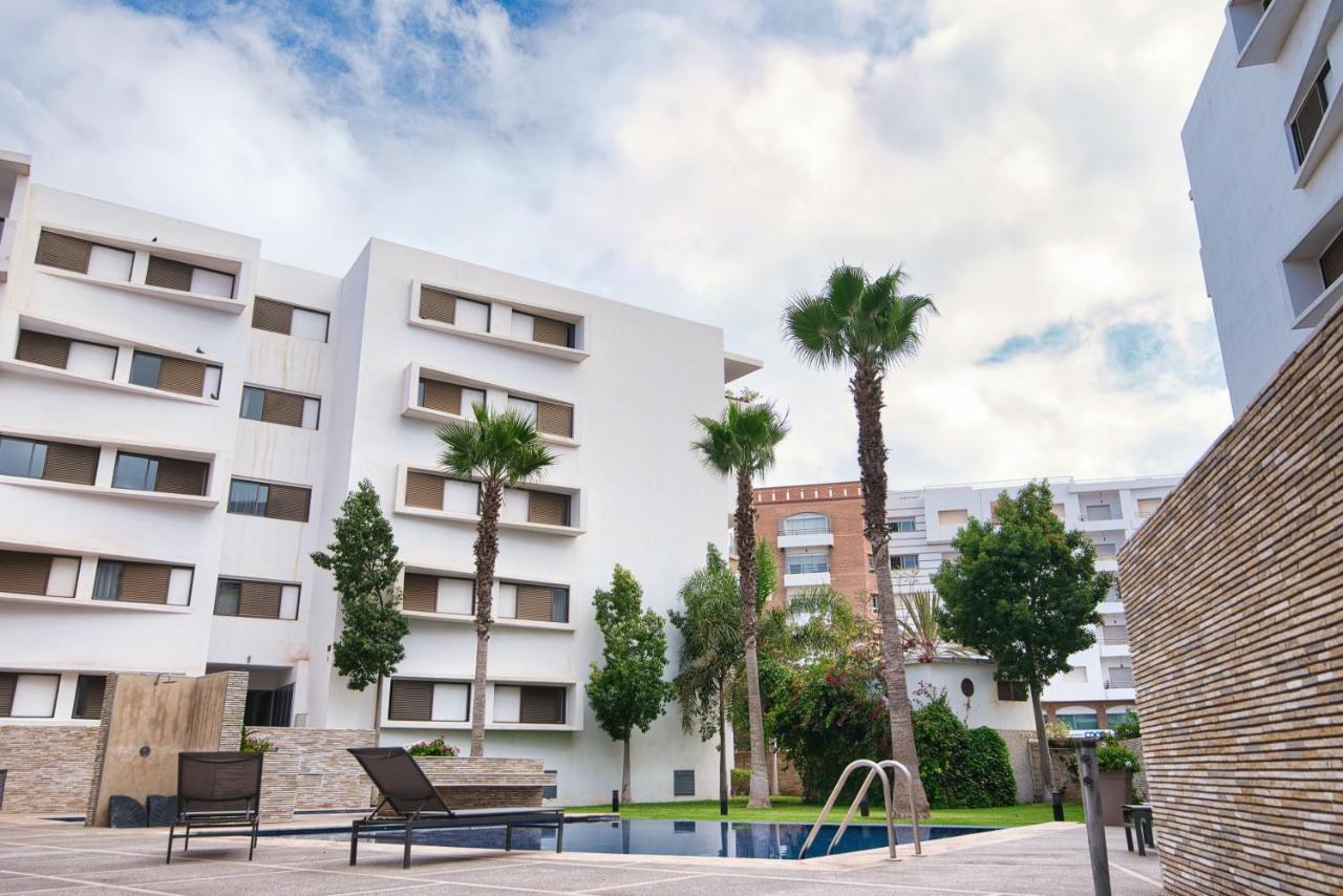 Luxury Apartment 100Sqm With Pool Near Beach Wifi Unlimited With Optical Fiber Agadir Luaran gambar